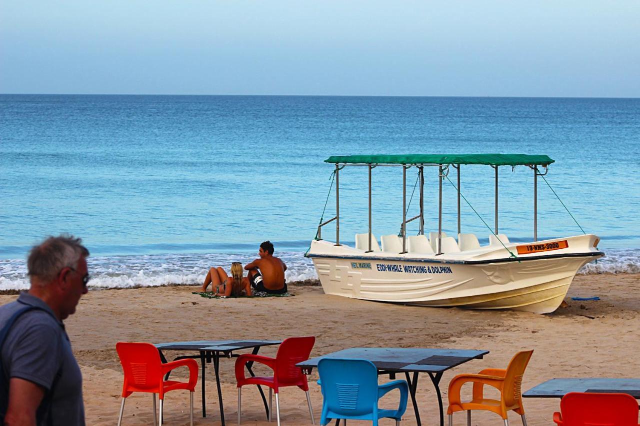 Alffa Guest Inn Trincomalee Ngoại thất bức ảnh