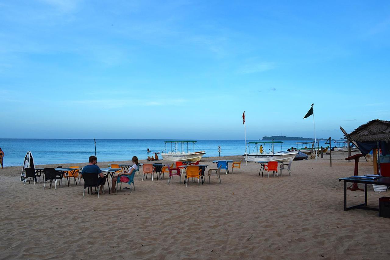 Alffa Guest Inn Trincomalee Ngoại thất bức ảnh