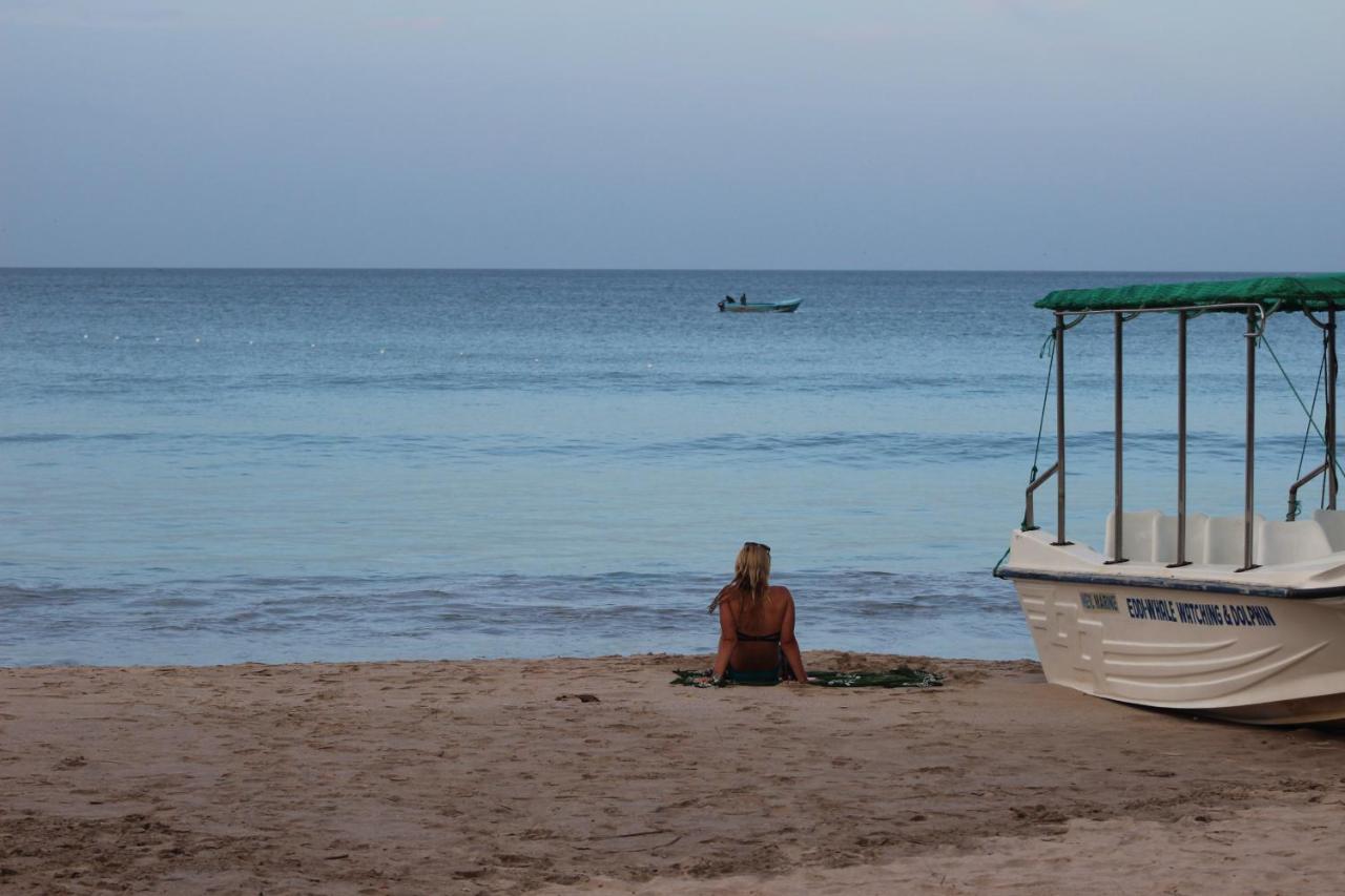 Alffa Guest Inn Trincomalee Ngoại thất bức ảnh