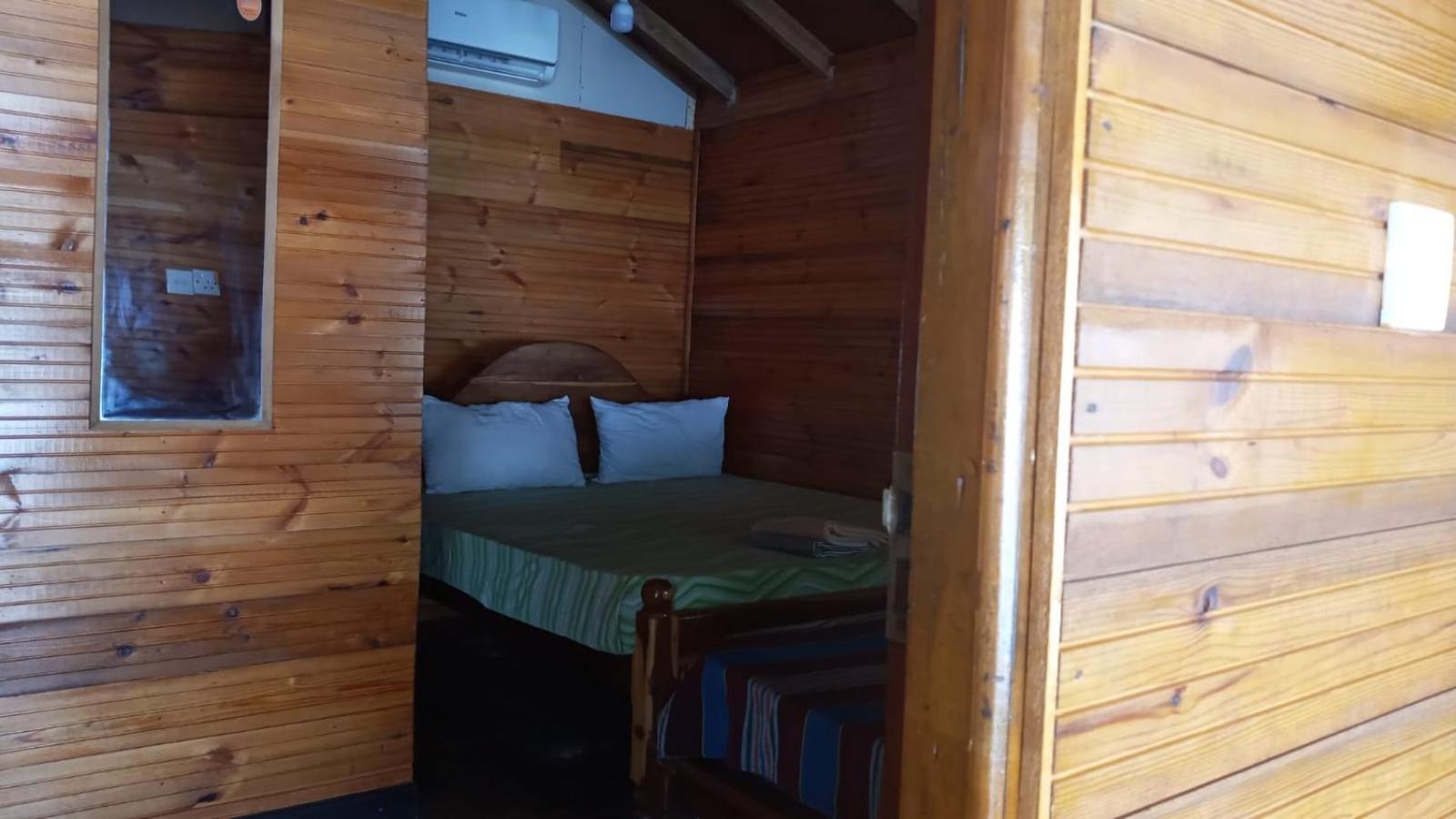 Alffa Guest Inn Trincomalee Ngoại thất bức ảnh
