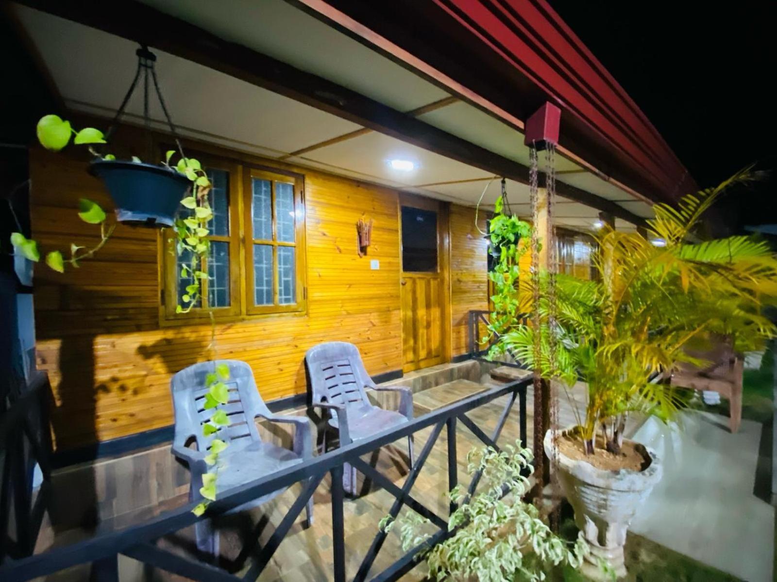 Alffa Guest Inn Trincomalee Ngoại thất bức ảnh