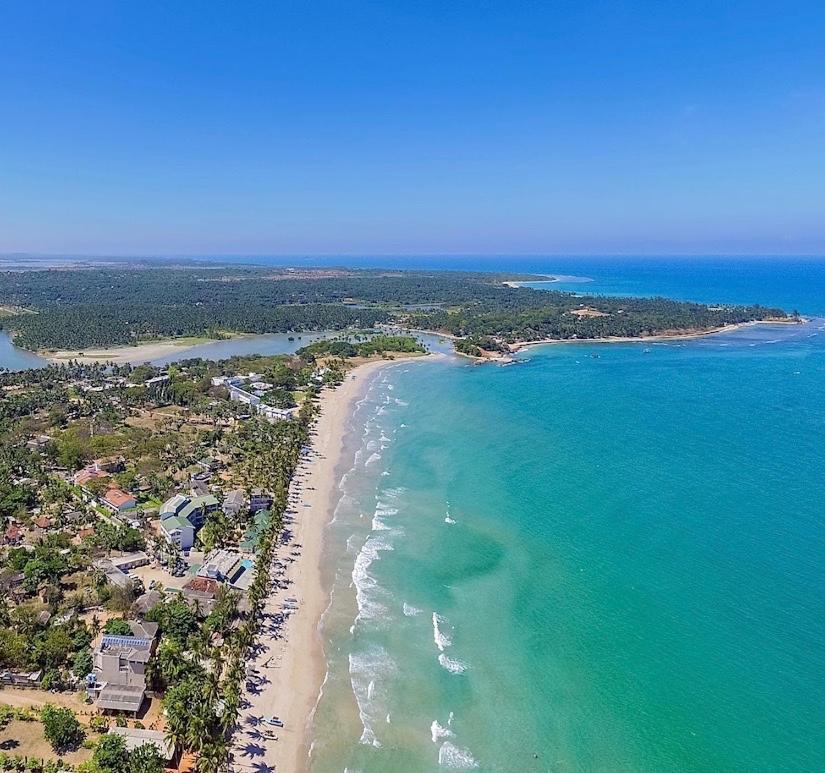 Alffa Guest Inn Trincomalee Ngoại thất bức ảnh